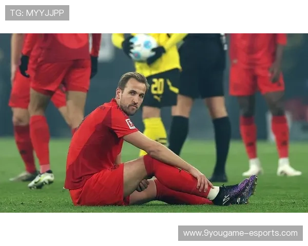 拜仁门前头球补射成为比赛转折点